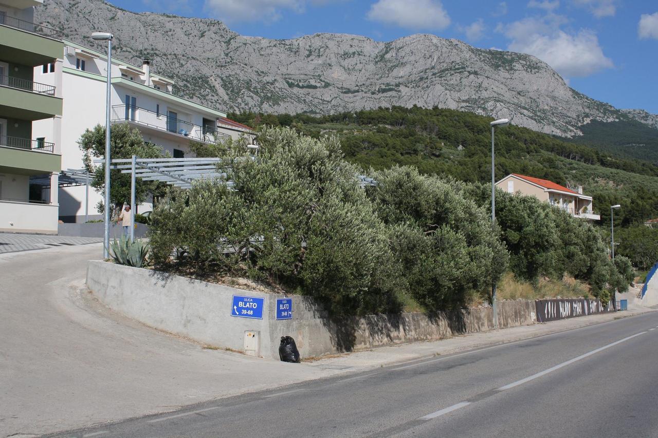 Apartments Simovic Tučepi Exteriör bild